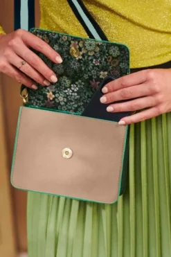 Fenna Schultertasche Klein Uni Grün