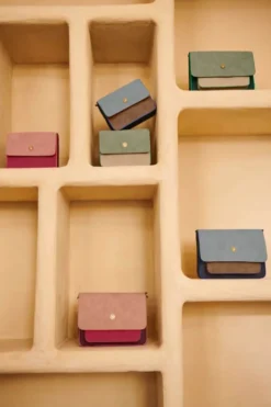 Fenna Schultertasche Klein Uni Grün