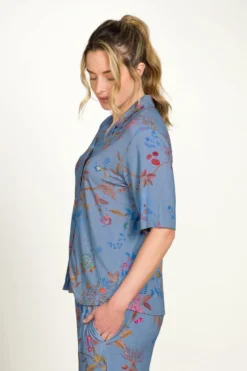 Flora Top Kurze Ärmeln Bodhi Flower Blau