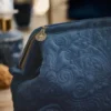Kosmetiktasche Extra Gross Samt Quiltey Days Blau