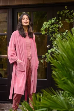 Naomi Kimono Velvet Rosa