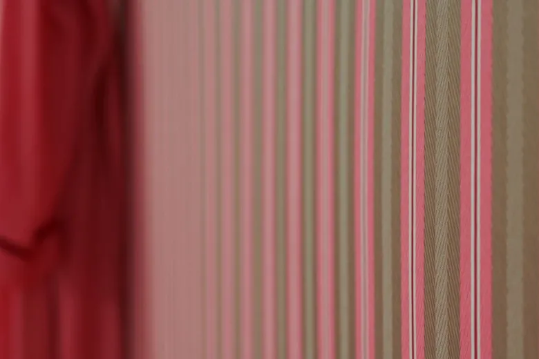 Pip Studio Blurred Lines Vliestapete Khaki/Rosa
