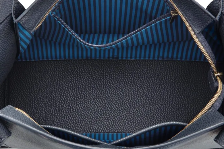 Schultertasche Filou Mittelgroß Bodhi Flower Blau