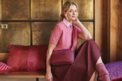 Schultertasche Frida Mittelgroß Lila