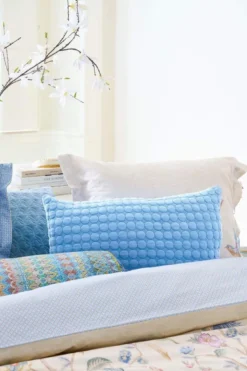 Zierkissen Fill in the dots Blau