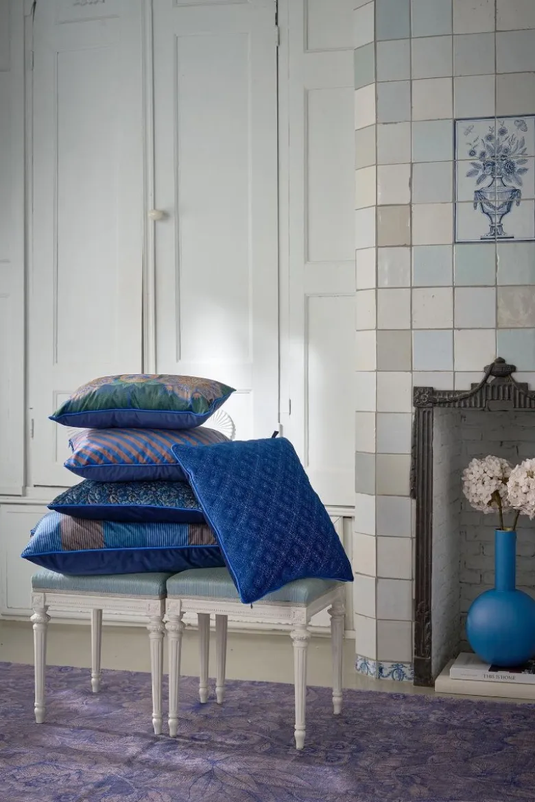 Zierkissen Quilted Daisy Blau